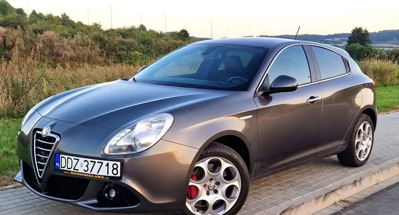 bielawa Alfa Romeo Giulietta cena 28400 przebieg: 264000, rok produkcji 2012 z Bielawa